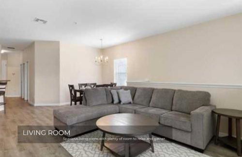Charming 3-Bedroom Home in Gated Oakwater Resort - Foto 21