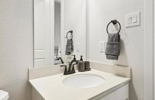 Brand New Luxury 6BD 5BA Grand Vacation Home - Foto 36