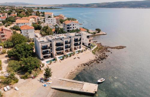 Beachfront Escape Villa Nevera - Foto 25