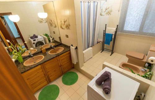 Deusto. Piso + wifi internet T. V. y garaje - Foto 17