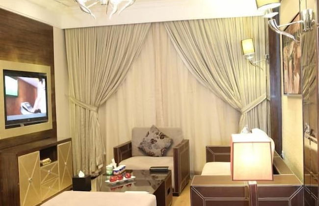 Boudl Al Fahahil - Photo 21