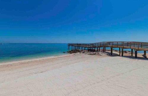 Your Happy Place ON THE BEACH! - Foto 43