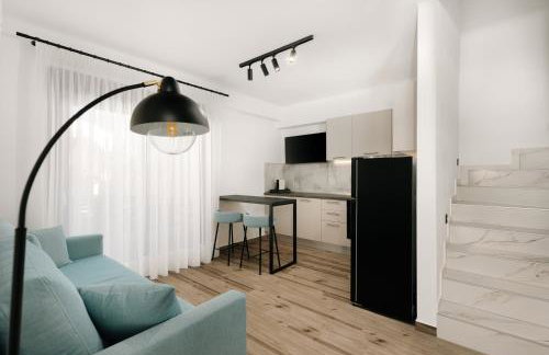 Kyan Executive Suites - Photo 37