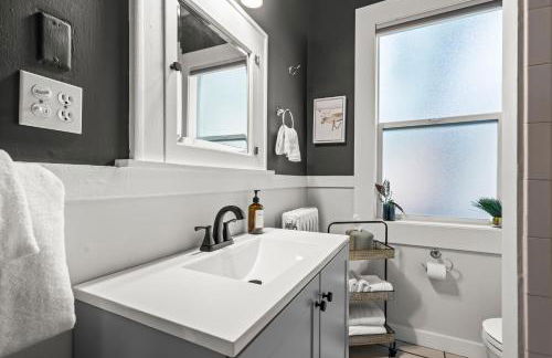 5280 Oasis - Hot Tub Walk to Sloan's Lake - Foto 42