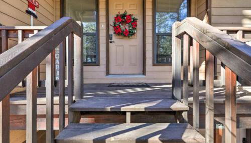 Kathys Cabin, King Bed, Hot Tub, Near-NAU & Downtown attractions, Perfect Year-Round Mountain Getaway - Foto 2