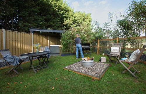 Sycamore Lodge with Hot Tub- Quirky & Romantic - Foto 41