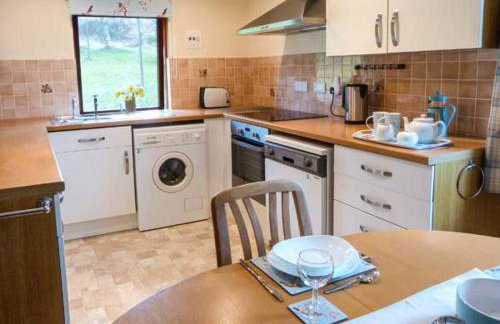 Pine Lodge - Photo 11