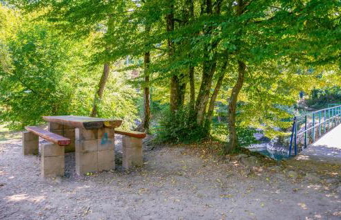 1 Bedroom Nice Home In Lukezi - Foto 8