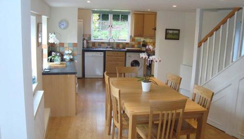 Stunning 3 bedroom 3 bath self catering cottage nr Stonehenge, Longleat, Avebury and Bath - Foto 2