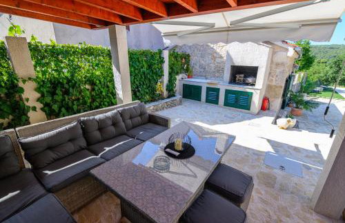 Kameni dvori - Photo 11