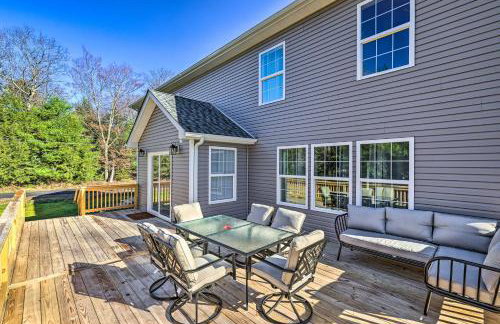 Community Beach and Lake Pocono Summit Escape - Foto 1