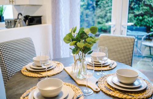 Welcoming 3 bed home, 10 mins from Chester races and zoo - Foto 24