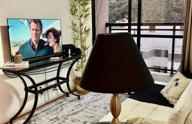 Aconchego e localização, a 10 minutos de CAMINHADA da praia e a 26 minutos de carro do RIR26, com vaga de garagem e 2 banheiros para maior conforto dos nossos hóspedes - Foto 7