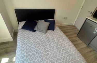 Cosy studio flat In teddington - Foto 2