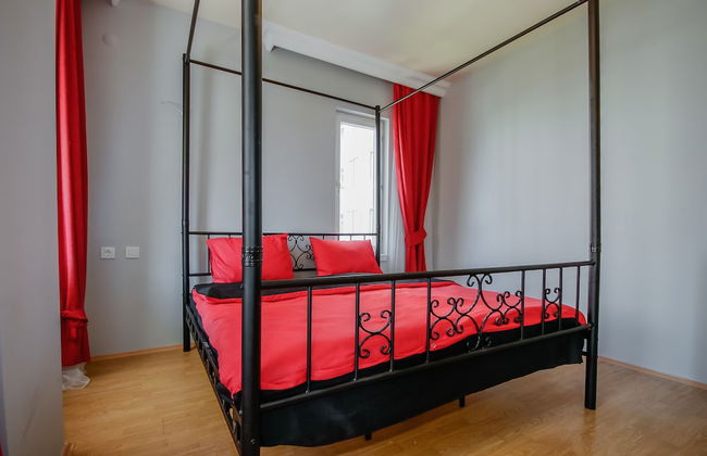 Lara Suits - Foto 24