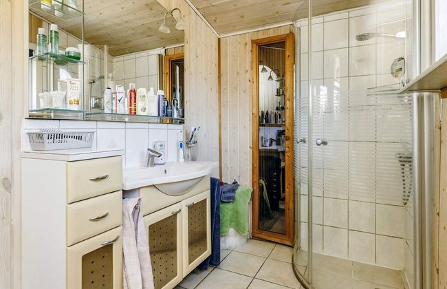 6 Person Holiday Home in Hals - Photo 9