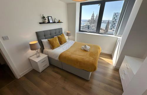 Two Bedroom City View Apartment Liverpool by StaySavvy Accommodation - Photo 1