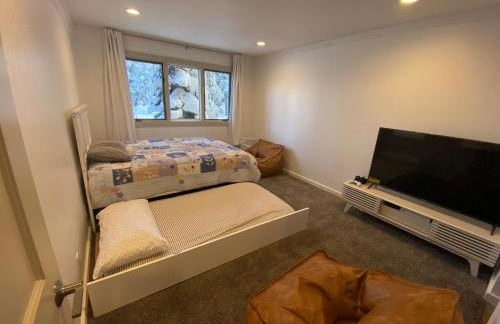 Brand New Listing! 5 minute walk to Canyon Lodge! Newly Updated Two-Bed, Two-Bath, Mountainback #14 - Foto 24