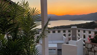 SUNSET SUITE - Photo 3