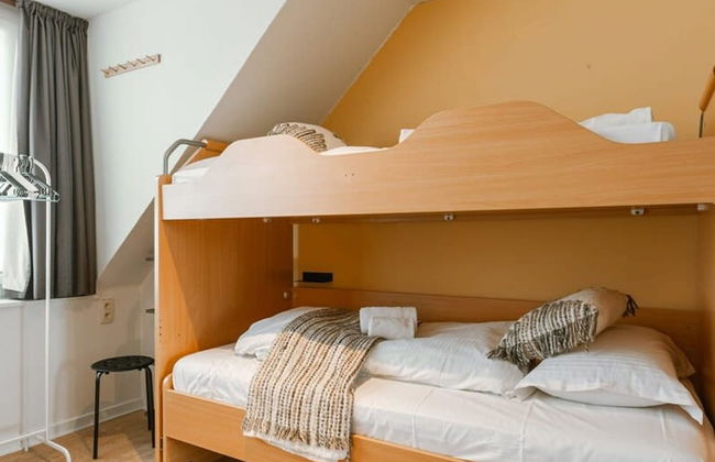 Spacious Vacation Home for 12 Guests in Westende - Photo 18