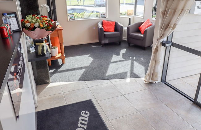 Coleraine Suites & Apartments - Photo 1