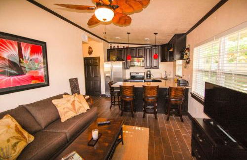 Tahitian Cottage - Heated Pool Walk to the Beach - Foto 1