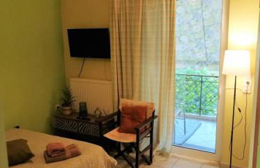 Efi Studio 3 Lamia - Photo 1