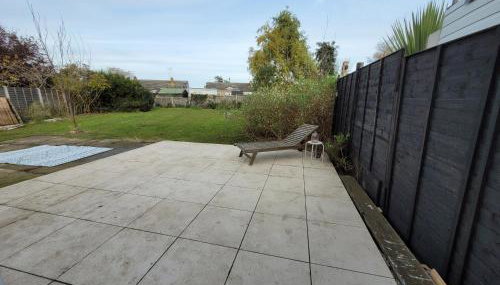 Seaside Family Escape- Cosy bungalow with large private garden- Pets Welcome - Foto 2, Garden, Garden view
