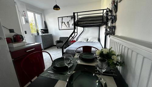 Escapade à 700m de la mer, parking et terrasse le capucin - Foto 4