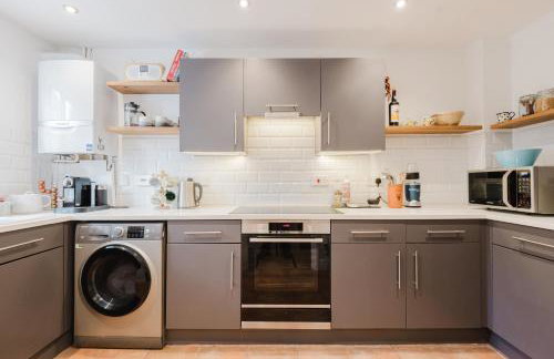 Stylish Retreat with Private Garden in Tetbury - Foto 56