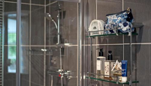 The Apartment, 24 West End Terrace, Winchester - Foto 5, Shower