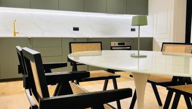 Le Kronenbourg - À deux arrêts de tram du centre-ville - Photo 3