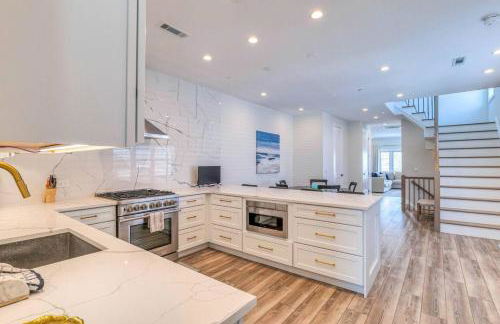 Bespoke Elegance - A Modern Coastal Masterpiece - Foto 5