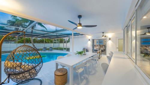 SUN VILLA Heated Pool Near Hard Rock & Beach - Foto 3