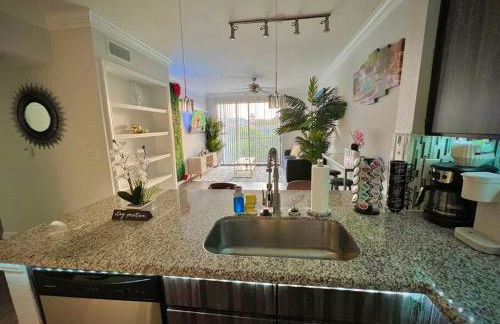 Tropical Breeze - 2BR/NRG/Medical Center/Galleria - Foto 27