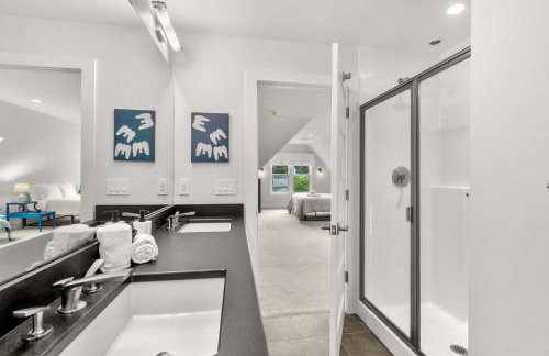 Family Friendly Home Mins to Beach and Downtown - Photo 22