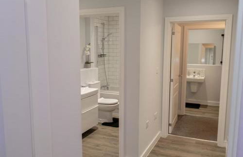 2 Bedroom Apartment with City View - Foto 17