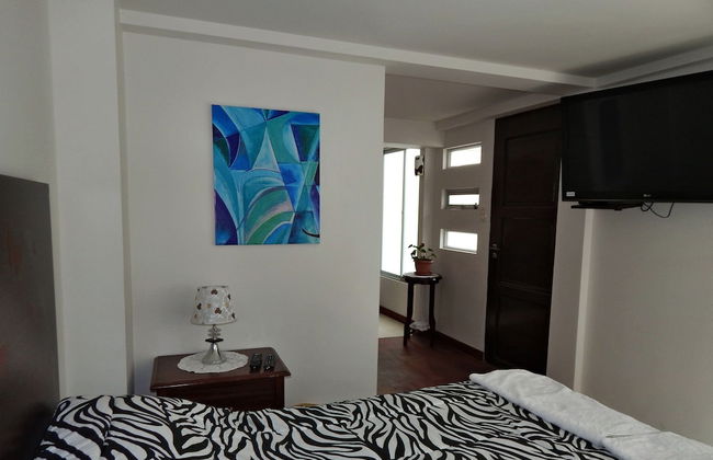 Minimalist Apartment - Photo 16