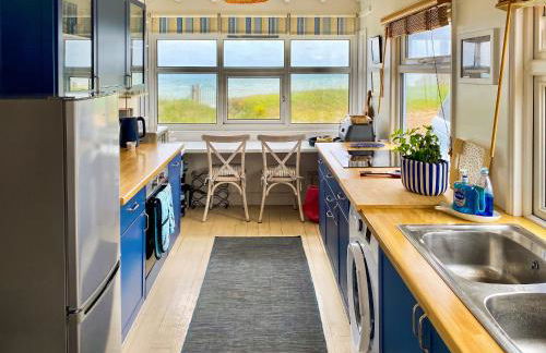 Bacton Beach House - Photo 6