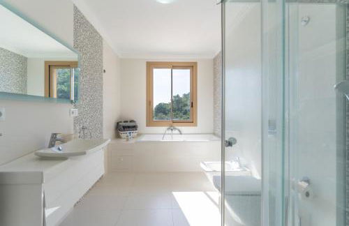 Gran Piscina Hidromasaje playa privada y sauna - Foto 22