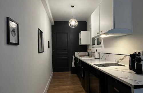 CK Suite & Spa Reims - Foto 22