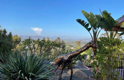 Colorful El Cajon Gem Deck, Garden and Valley Views - Foto 41