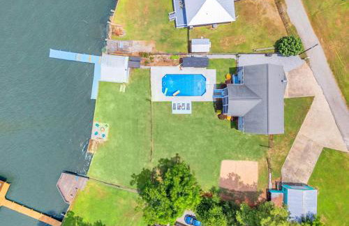 Lakefront Getaway - Dock, Pool, Sunset, Games - Foto 2