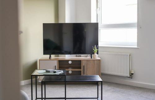 Yasmin's Townhouse - Sleeps upto 10, great for groups with FREE Parking - Hosted by Stay Host Save - Foto 13