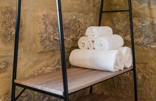 Lemon Villa with Private Indoor Heated Pool - Oporto Lemon Farm, near Porto - Foto 43