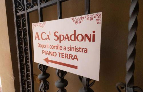 Ca' Spadoni, centro storico, piano terra, ingresso indipendente, teatro, parcheggio, - Foto 44