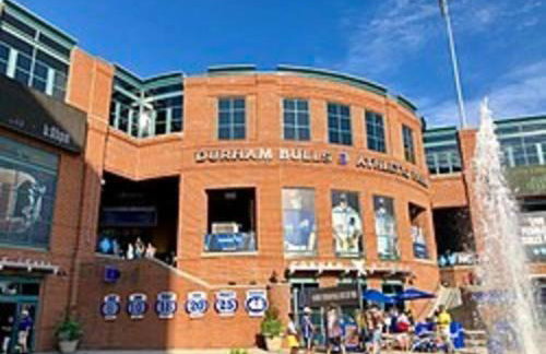 Modern & Luxurious 3 Bdrm 2.5 Bath Townhome - Foto 79