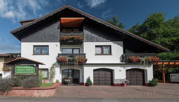 Quaint Apartment in Hüttenthal with Garden - Foto 2, Imagen principal