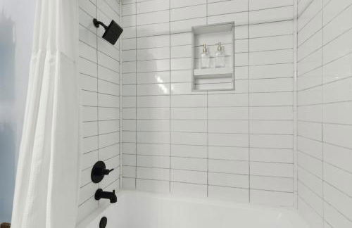 New Southie Penthouse Condo with Private Roof Deck - Foto 18