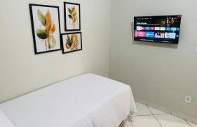 Ape com Horta, Cama Casal Queen, SmartTV, Ar, WiFi e Vaga na garagem - Foto 14